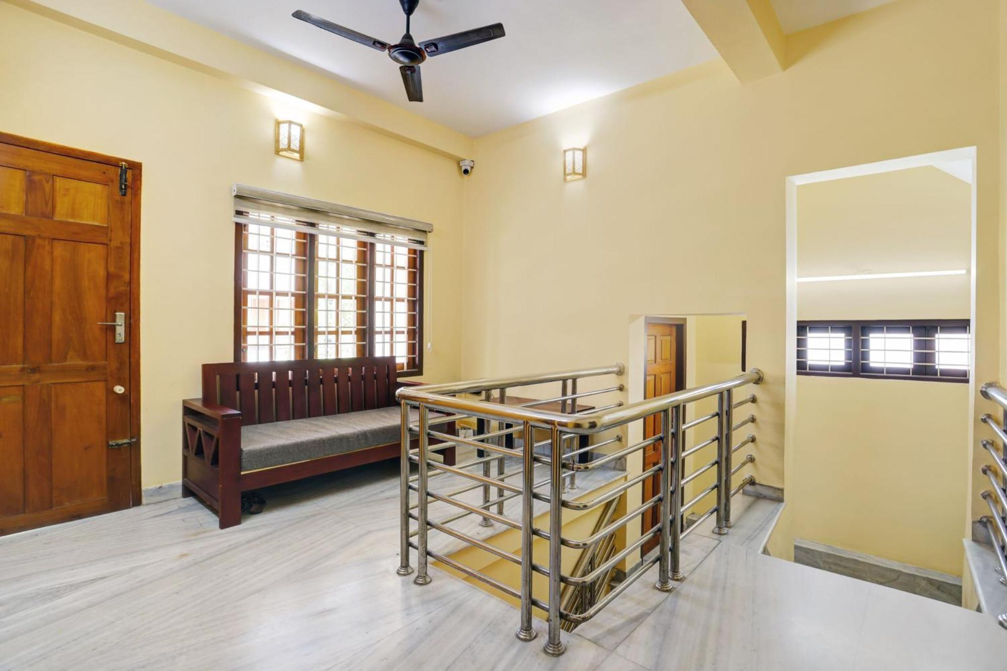 Super Hotel O Lm Residency Thiruvananthapuram ภายนอก รูปภาพ