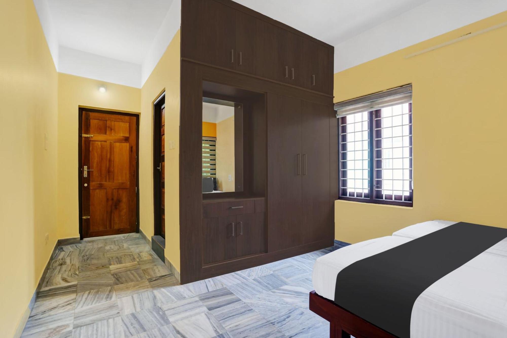 Super Hotel O Lm Residency Thiruvananthapuram ภายนอก รูปภาพ
